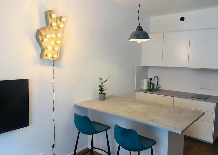 Hafen Dock 5 Apartman *